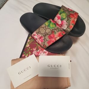 Gucci Bloom Slides Size 36